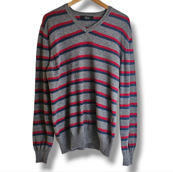 Zara Man Sweater Size XL Grey Red Blue Striped Lightweight Wool Blend V-Neck - Picture 10 of 10